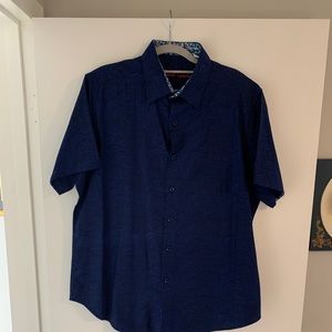 Men’s NWT Robert Graham short sleeve button down